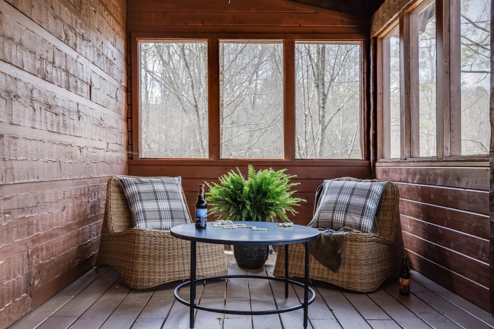 Dudley III By Avantstay Cosy Mountain Home W Hot Tub Great Views Pigeon Forge Eksteriør billede